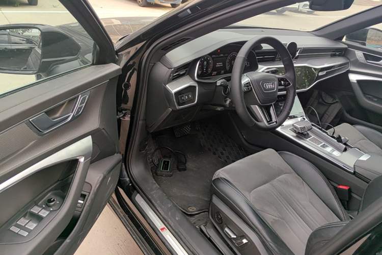 Used Audi A6L 2024 45 TFSI Prestige Dynamic Edition Driver Seat