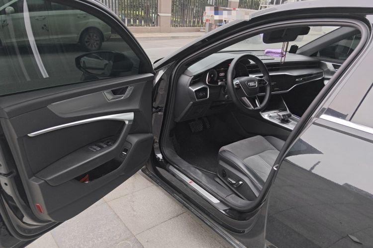 Used Audi A6L 2024 45 TFSI Prestige Dynamic Edition Driver Seat