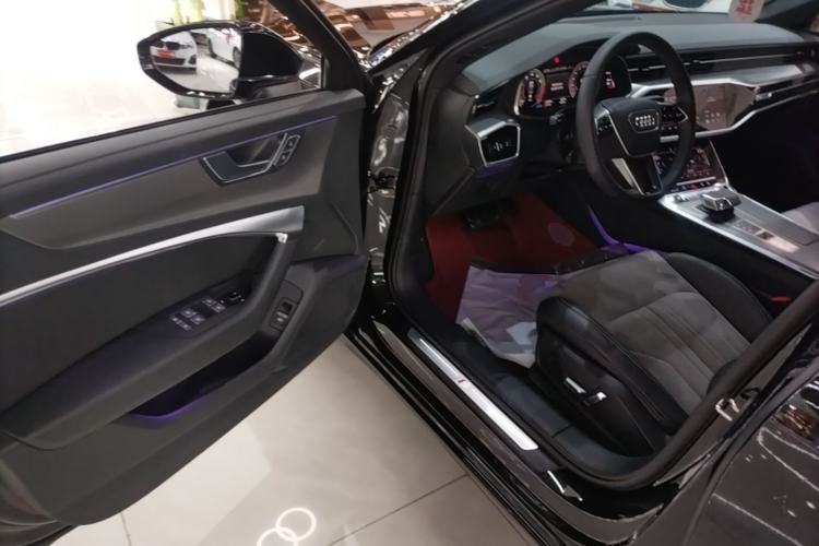 Used Audi A6L 2024 45 TFSI Prestige Dynamic Edition Driver Seat