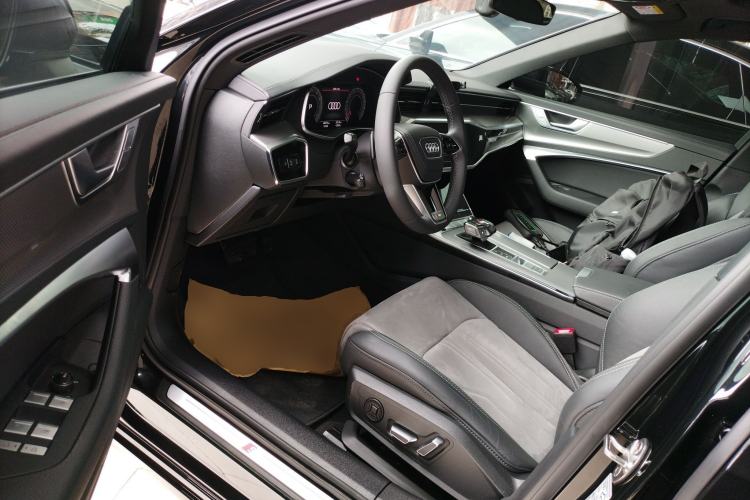 Used Audi A6L 2024 45 TFSI Prestige Dynamic Edition Driver Seat