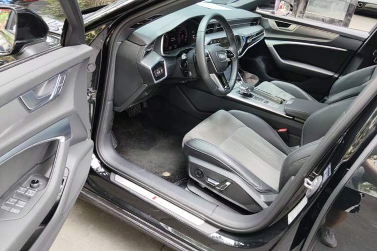 Used Audi A6L 2024 45 TFSI Prestige Dynamic Edition Driver Seat