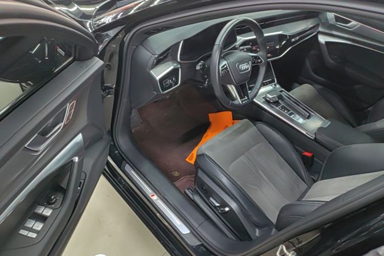 Used Audi A6L 2024 45 TFSI Prestige Dynamic Edition Driver Seat