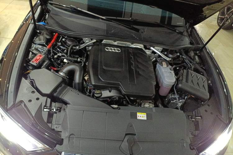 Used Audi A6L 2024 45 TFSI Prestige Dynamic Edition Engine Bay