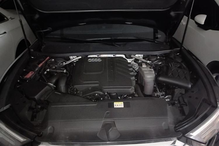 Used Audi A6L 2024 45 TFSI Prestige Dynamic Edition Engine Bay