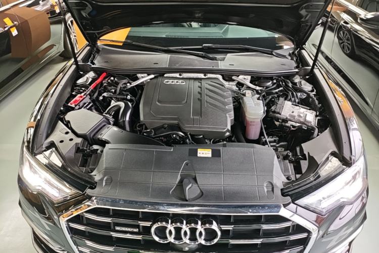 Used Audi A6L 2024 45 TFSI quattro Prestige Dynamic Edition Engine Bay