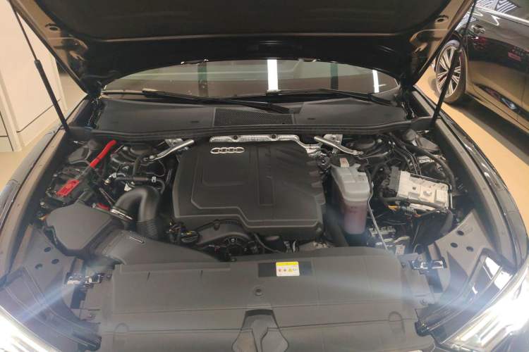 Used Audi A6L 2024 45 TFSI quattro Prestige Dynamic Edition Engine Bay