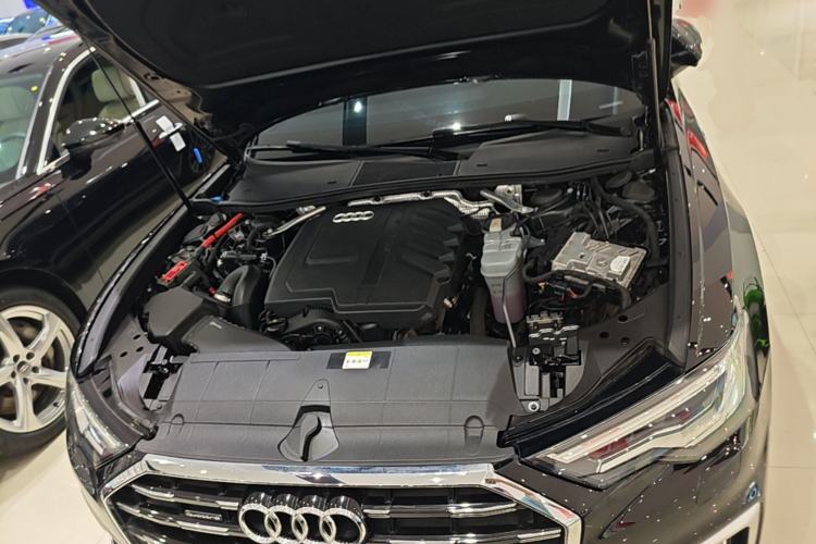 Used Audi A6L 2024 45 TFSI quattro Prestige Dynamic Edition Engine Bay