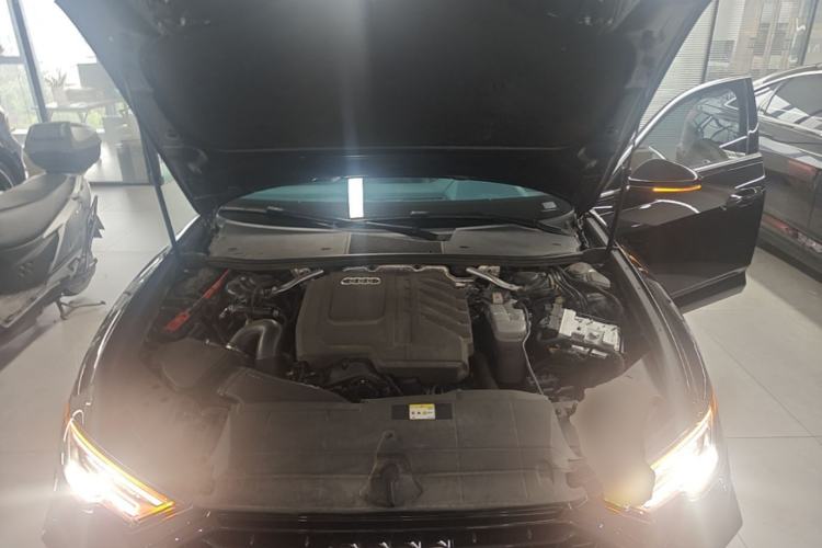 Used Audi A6L 2024 45 TFSI Prestige Dynamic Edition Engine Bay