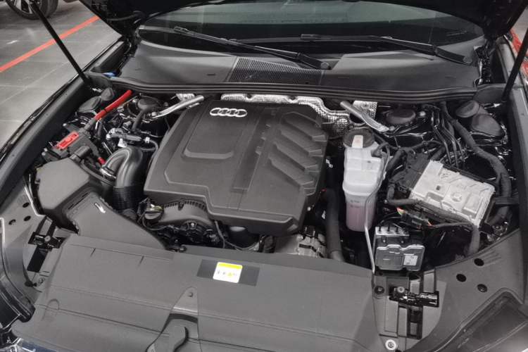 Used Audi A6L 2024 45 TFSI quattro Prestige Dynamic Edition Engine Bay