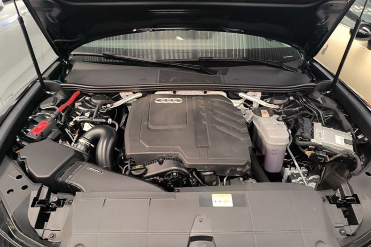 Used Audi A6L 2024 40 TFSI Luxury Prestige Edition Engine Bay