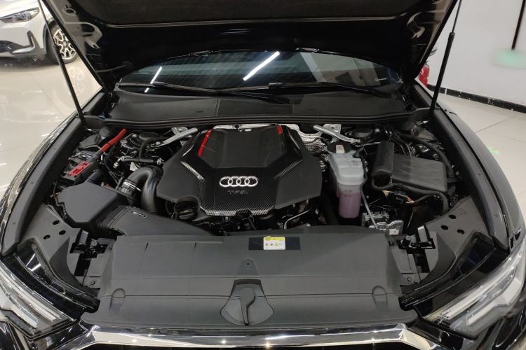 Used Audi A6L 2024 40 TFSI Luxury Dynamic Edition Engine Bay