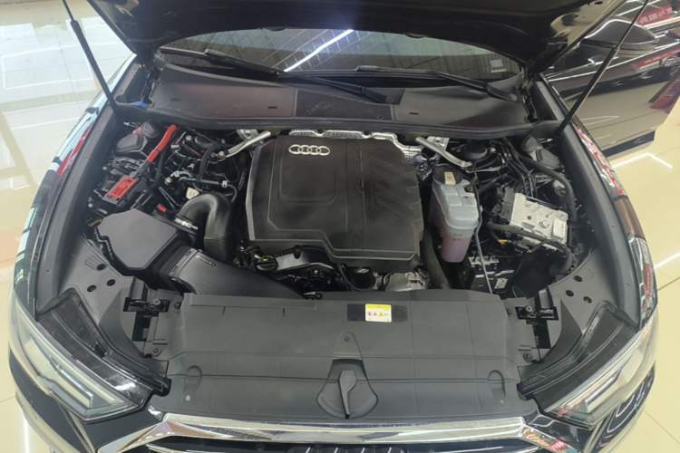 Used Audi A6L 2024 45 TFSI Prestige Dynamic Edition Engine Bay
