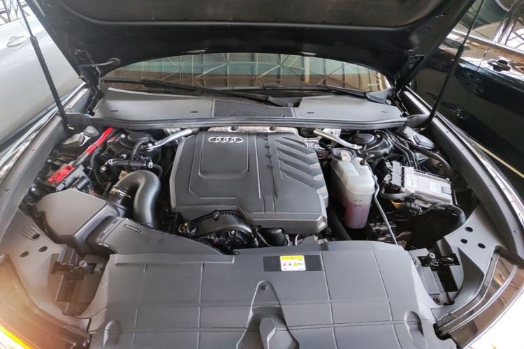 Used Audi A6L 2024 40 TFSI Luxury Dynamic Edition Engine Bay