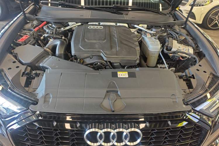 Used Audi A6L 2024 45 TFSI Prestige Dynamic Edition Engine Bay