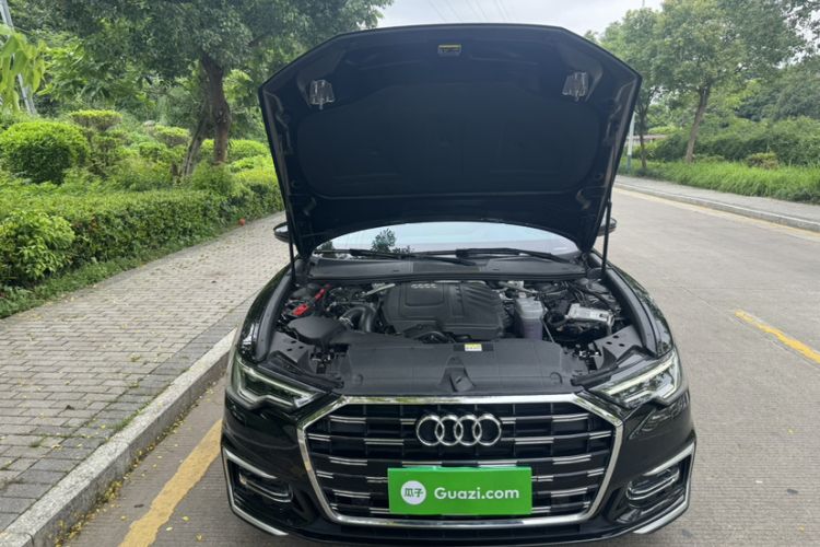 Used Audi A6L 2024 40 TFSI Luxury Dynamic Edition Engine Bay