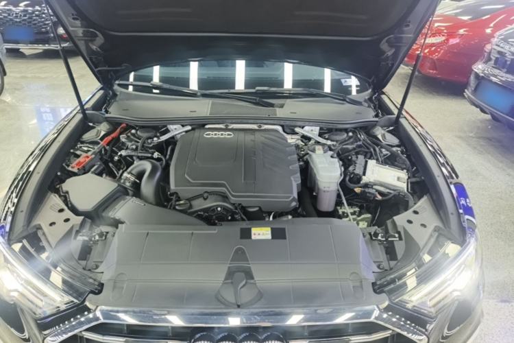 Used Audi A6L 2024 40 TFSI Luxury Dynamic Edition Engine Bay