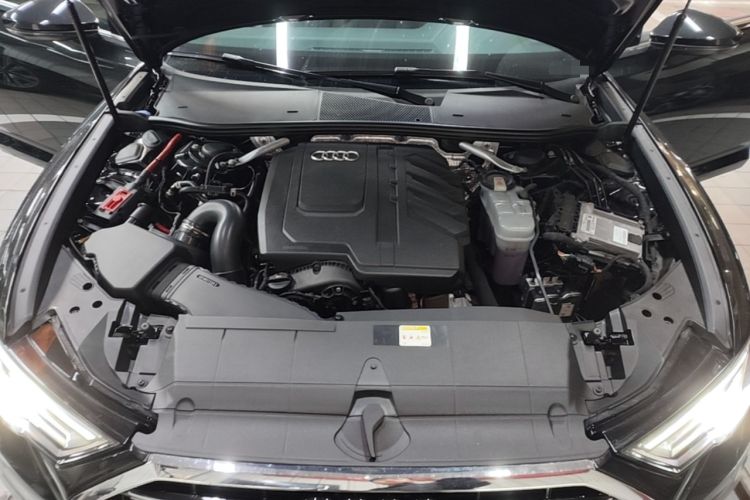 Used Audi A6L 2024 40 TFSI Luxury Dynamic Edition Engine Bay