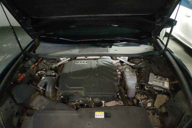 Used Audi A6L 2024 45 TFSI Prestige Dynamic Edition Engine Bay