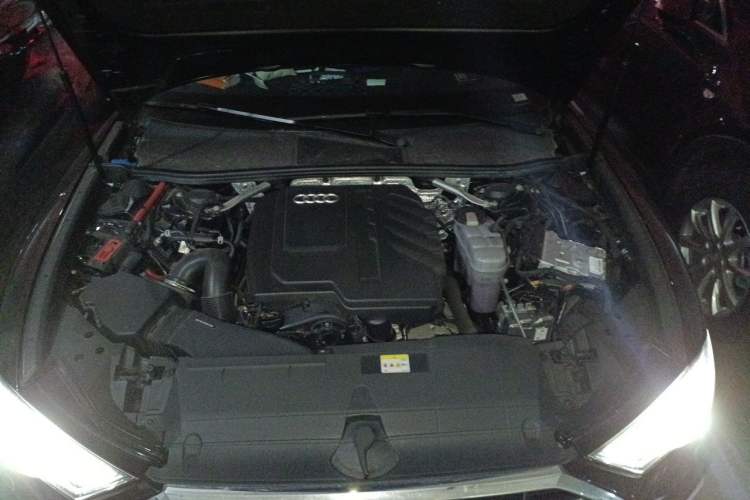 Used Audi A6L 2024 45 TFSI quattro Prestige Dynamic Edition Engine Bay