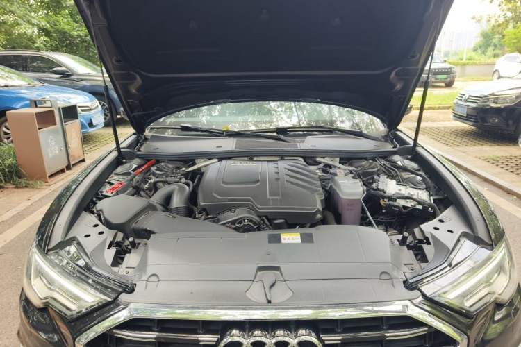 Used Audi A6L 2024 45 TFSI quattro Prestige Dynamic Edition Engine Bay