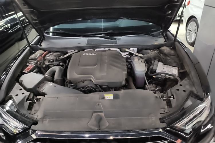 Used Audi A6L 2024 45 TFSI Prestige Dynamic Edition Engine Bay