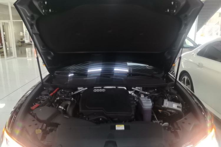 Used Audi A6L 2024 40 TFSI Luxury Dynamic Edition Engine Bay