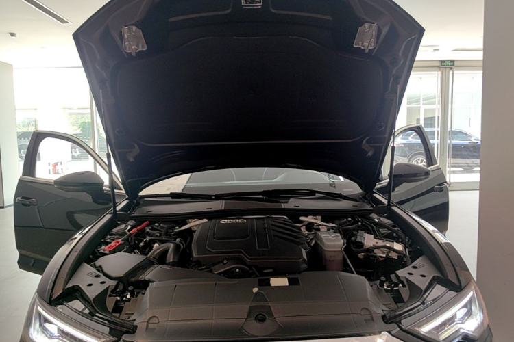 Used Audi A6L 2024 45 TFSI Prestige Dynamic Edition Engine Bay