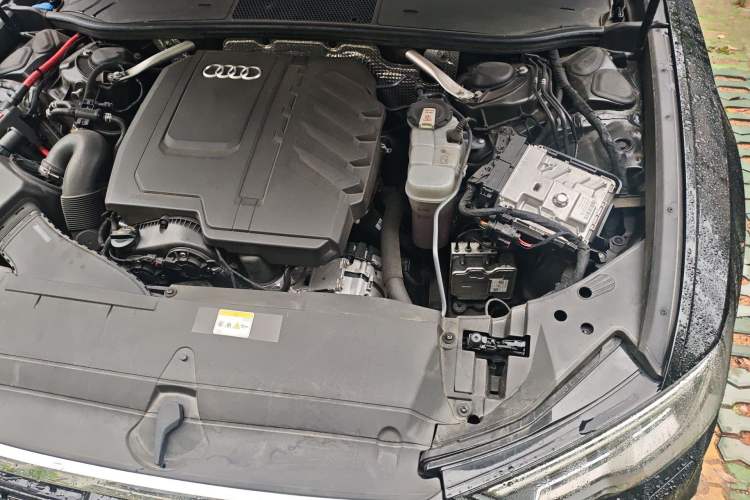 Used Audi A6L 2024 45 TFSI quattro Prestige Dynamic Edition Engine Bay Left