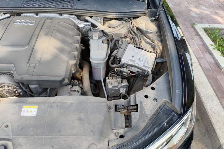 Used Audi A6L 2024 45 TFSI quattro Prestige Dynamic Edition Engine Bay Left