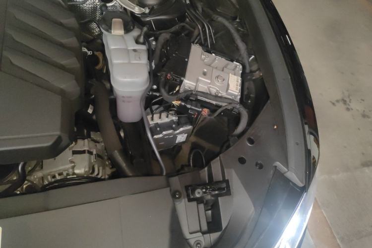 Used Audi A6L 2024 45 TFSI quattro Prestige Dynamic Edition Engine Bay Left