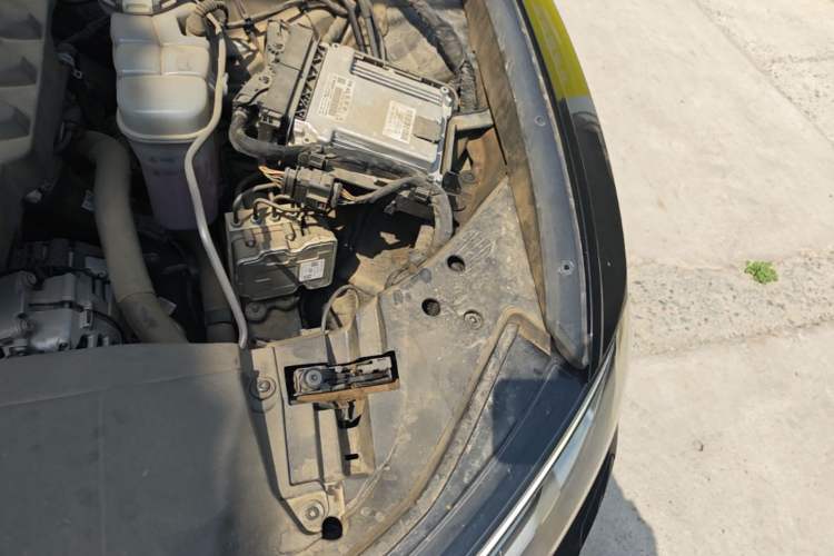 Used Audi A6L  Engine Bay Left