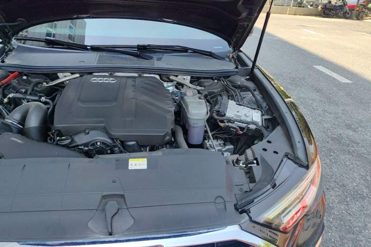 Used Audi A6L 2024 45 TFSI quattro Prestige Dynamic Edition Engine Bay Left