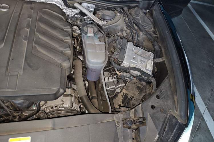 Used Audi A6L 2024 45 TFSI Prestige Dynamic Edition Engine Bay Left