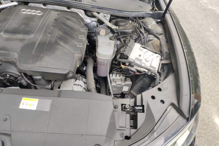Used Audi A6L 2024 45 TFSI Prestige Dynamic Edition Engine Bay Left