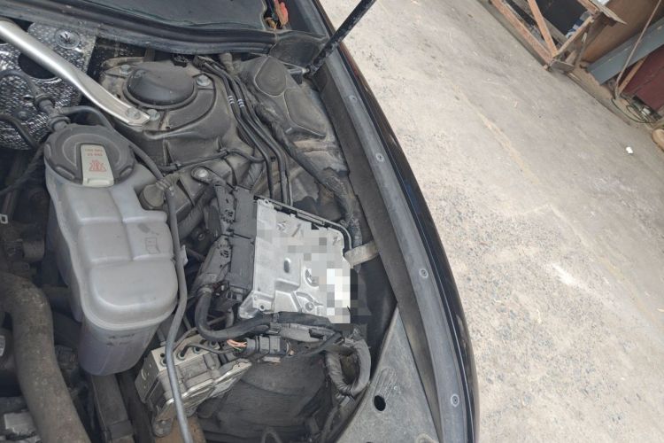 Used Audi A6L 2024 45 TFSI Prestige Elegant Edition Engine Bay Left