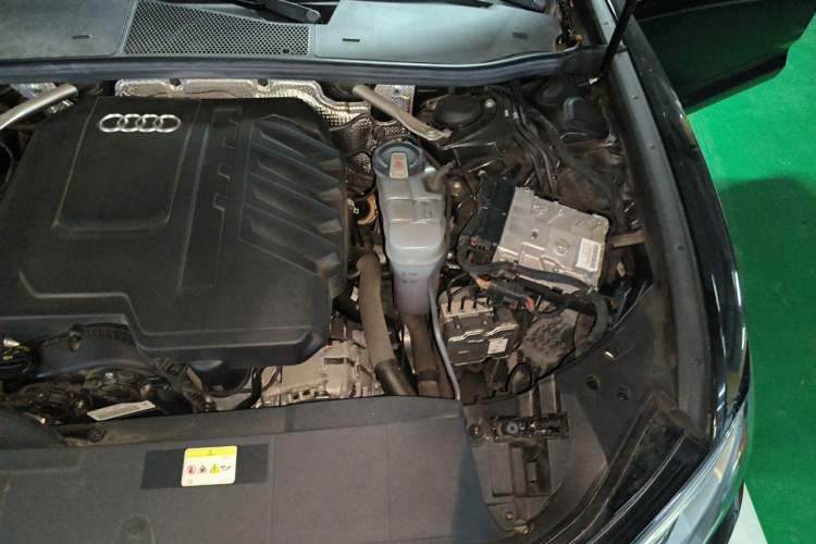 Used Audi A6L 2024 45 TFSI quattro Prestige Dynamic Edition Engine Bay Left
