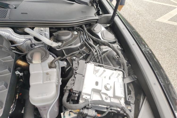 Used Audi A6L 2024 45 TFSI Prestige Dynamic Edition Engine Bay Left