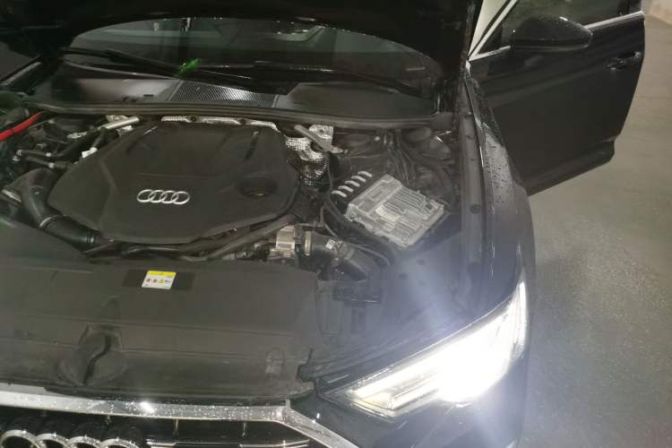Used Audi A6L 2024 55 TFSI quattro Prestige Dynamic Edition Engine Bay Left