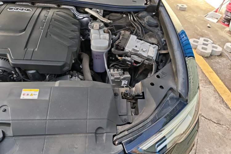 Used Audi A6L 2024 45 TFSI Prestige Dynamic Edition Engine Bay Left