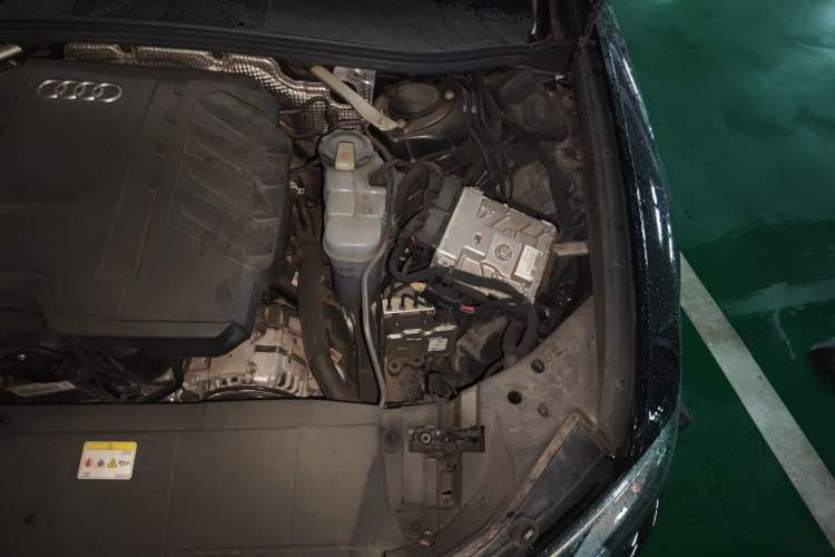 Used Audi A6L 2024 45 TFSI Prestige Elegant Edition Engine Bay Left