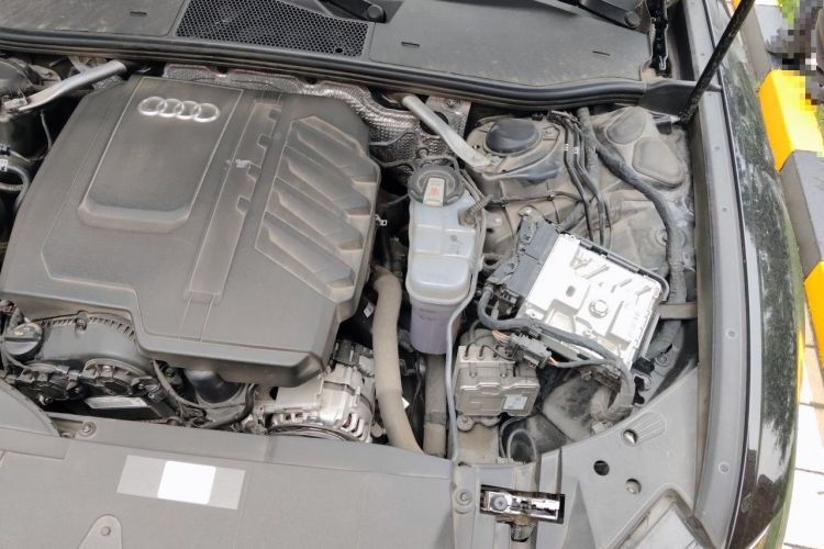 Used Audi A6L 2024 45 TFSI Prestige Dynamic Edition Engine Bay Left
