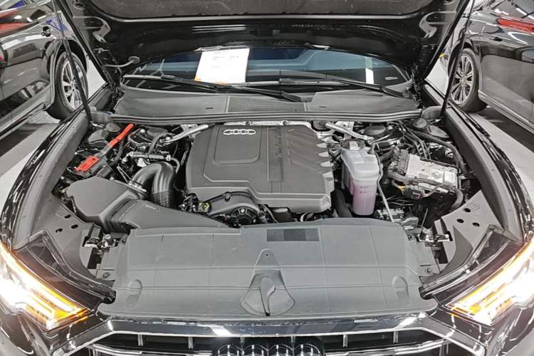 Used Audi A6L 2024 45 TFSI quattro Prestige Dynamic Edition Engine Bay