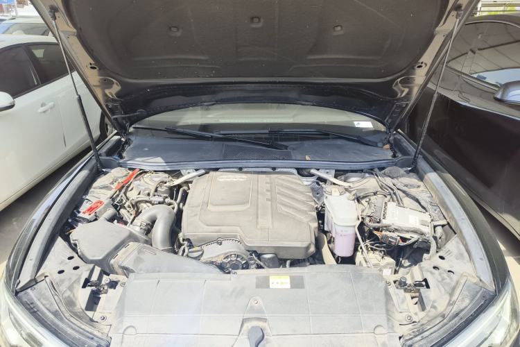 Used Audi A6L 2024 40 TFSI Luxury Dynamic Edition Engine Bay