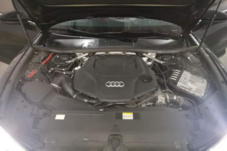 Used Audi A6L 2024 55 TFSI quattro Prestige Dynamic Edition Engine Bay