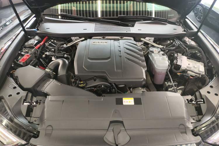 Used Audi A6L 2024 45 TFSI Prestige Dynamic Edition Engine Bay