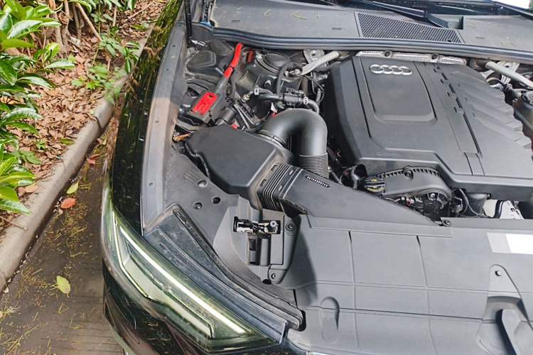 Used Audi A6L 2024 45 TFSI Prestige Dynamic Edition Engine Bay Right