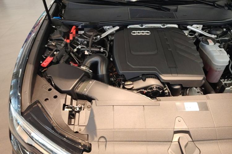 Used Audi A6L 2024 45 TFSI quattro Prestige Dynamic Edition Engine Bay Right