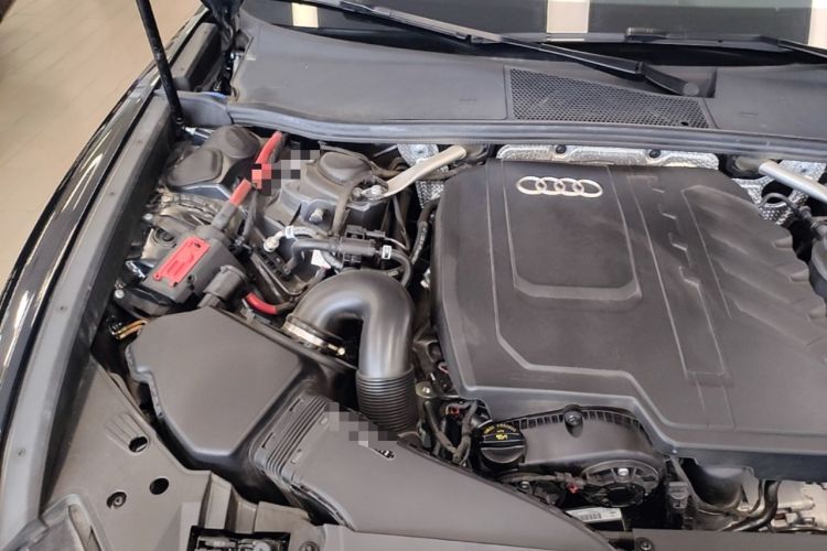 Used Audi A6L 2024 45 TFSI Prestige Dynamic Edition Engine Bay Right