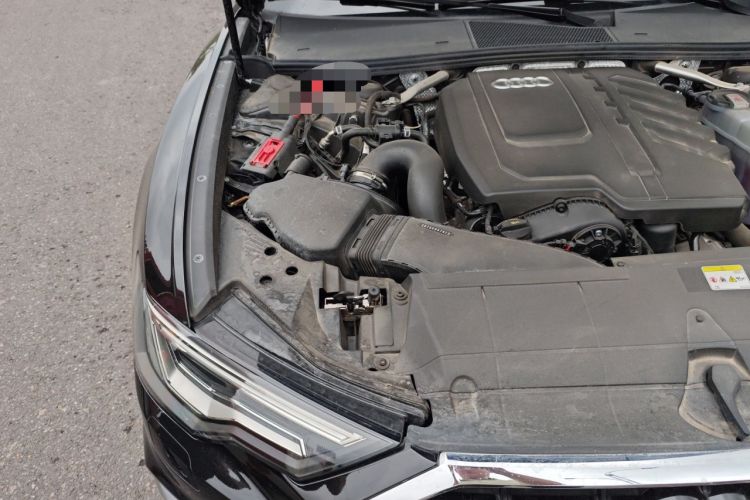 Used Audi A6L 2024 40 TFSI Luxury Dynamic Edition Engine Bay Right
