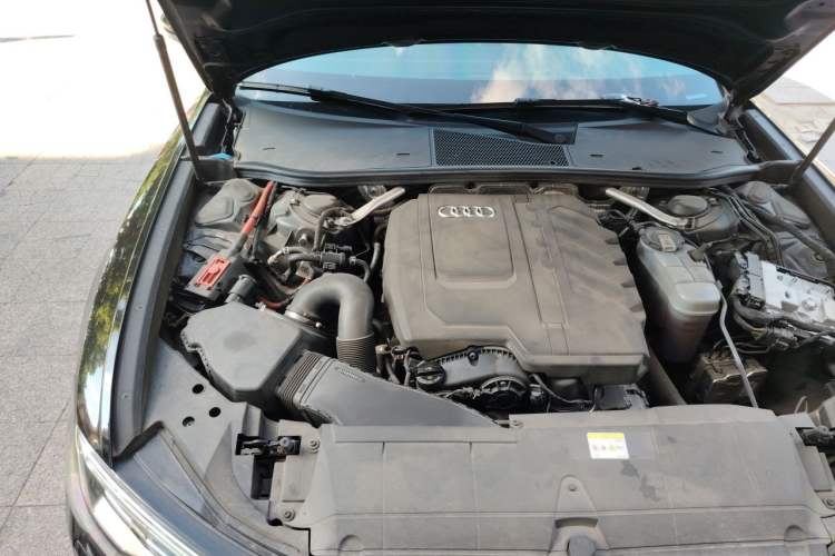 Used Audi A6L 2024 45 TFSI Prestige Dynamic Edition Engine Bay Right